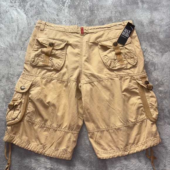 Men's Tan Cargo Shorts with Pockets(0002) - Picture 4 of 11